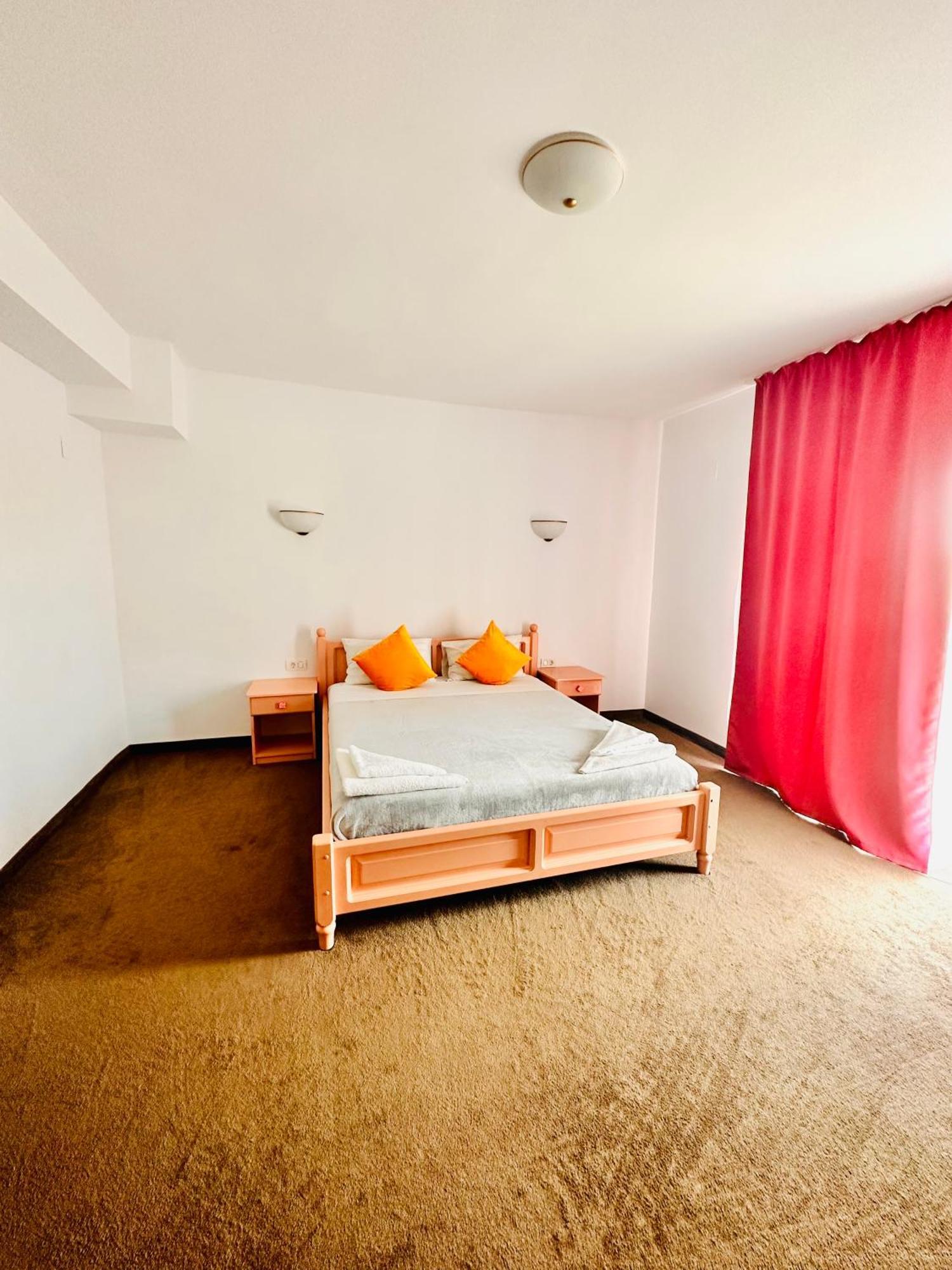 Pensiunea Fabian Hotel Jurilovca Buitenkant foto
