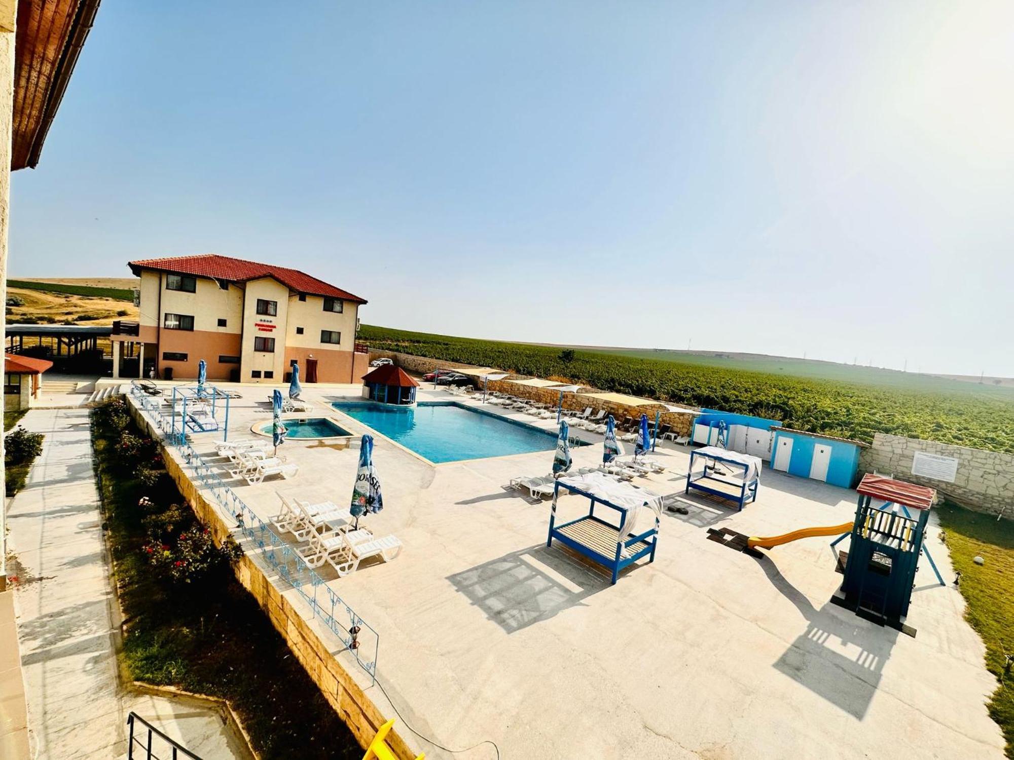 Pensiunea Fabian Hotel Jurilovca Buitenkant foto