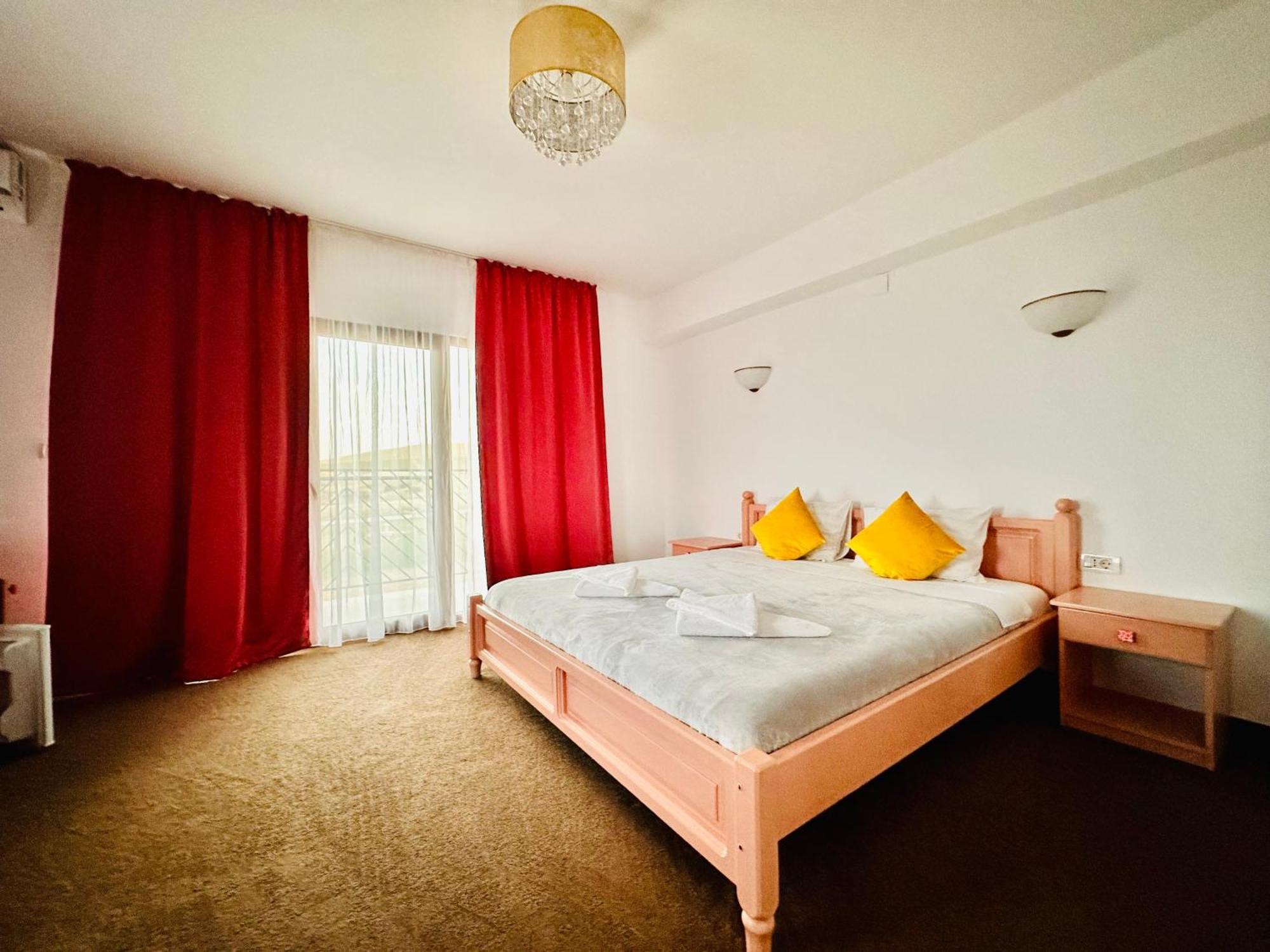 Pensiunea Fabian Hotel Jurilovca Buitenkant foto