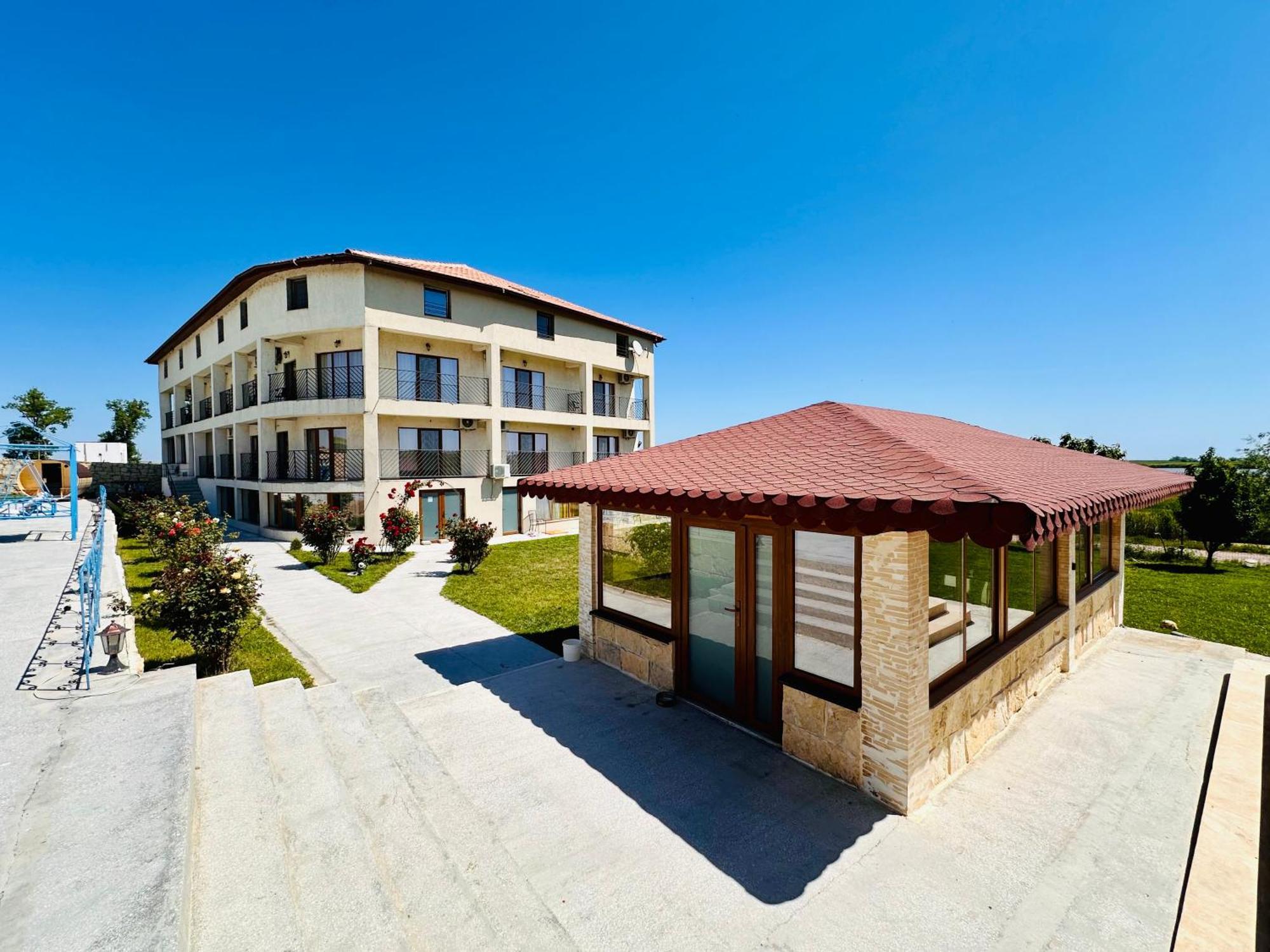 Pensiunea Fabian Hotel Jurilovca Buitenkant foto