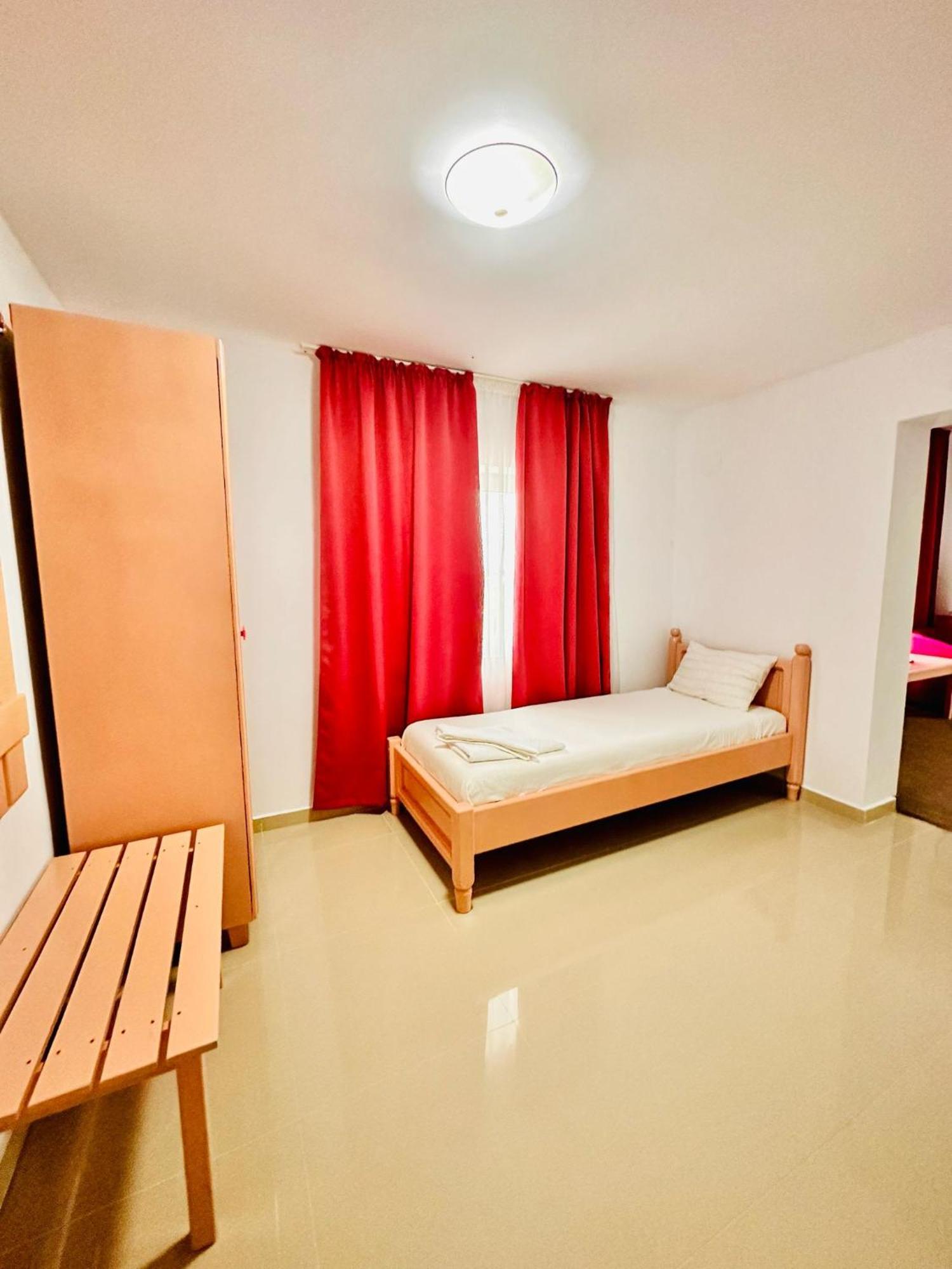 Pensiunea Fabian Hotel Jurilovca Buitenkant foto